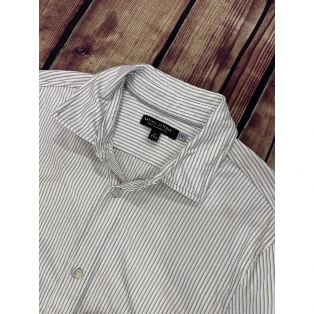 Banana Republic Performance Knit Men's White/Gray Striped Shirt M